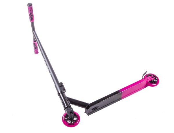 Самокат Haevner Kraft Black Edition черный/розовый Самокат Haevner Kraft Black Edition черный/розовый